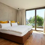 Aparthotel Sternen Bohlingen 4*