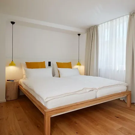 Sternen Bohlingen شقة فندقية 4*
