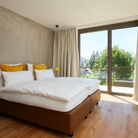 شقة فندقية Sternen Bohlingen 4*